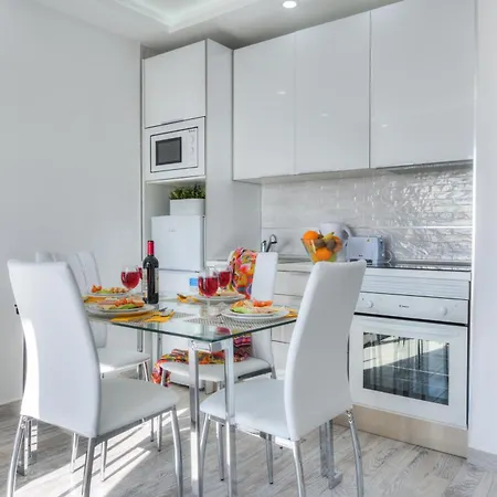 Colina 108a Acogedor Con Terraza Y Piscina Appartement *