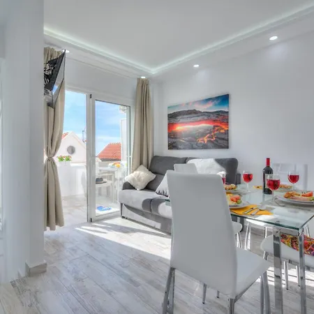 Colina 108a Acogedor Apt Con Terraza Y Piscina Costa Adeje (Tenerife)