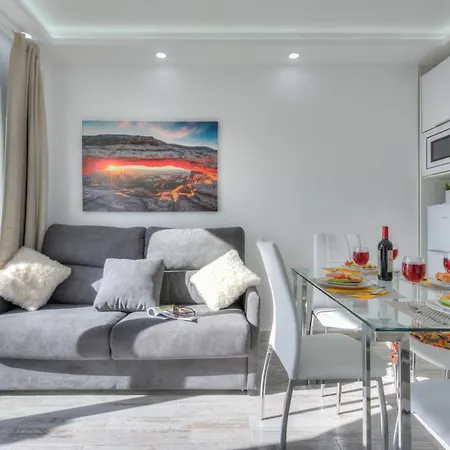 Colina 108a Acogedor Con Terraza Y Piscina
