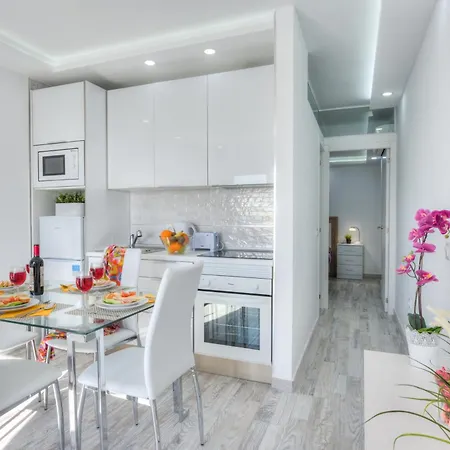 Colina 108a Acogedor Con Terraza Y Piscina Apartmán